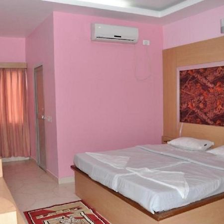 Hotel Barbareek Shillong Buitenkant foto