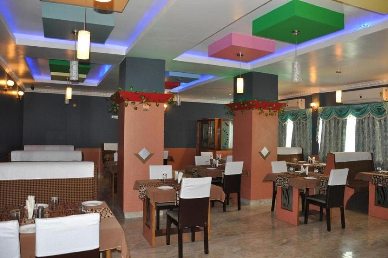 Hotel Barbareek Shillong Buitenkant foto