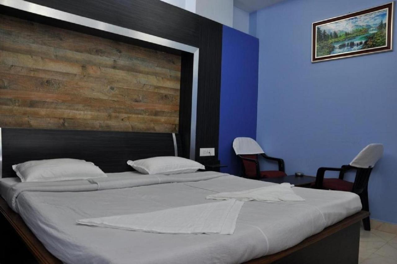 Hotel Barbareek Shillong Buitenkant foto