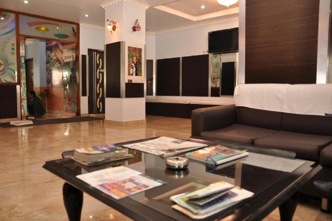 Hotel Barbareek Shillong Buitenkant foto