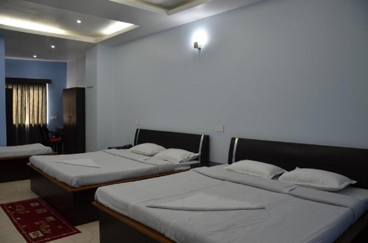 Hotel Barbareek Shillong Buitenkant foto