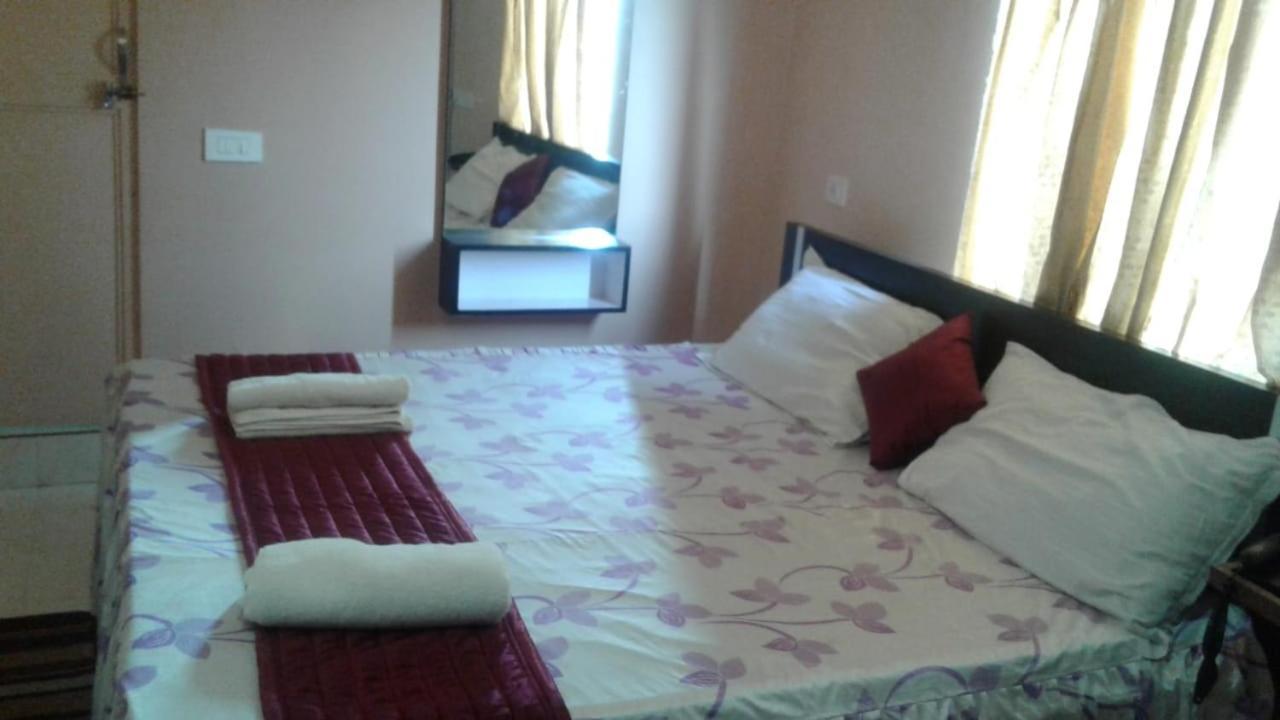 Hotel Barbareek Shillong Buitenkant foto