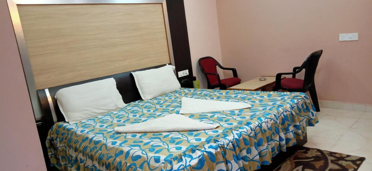Hotel Barbareek Shillong Buitenkant foto